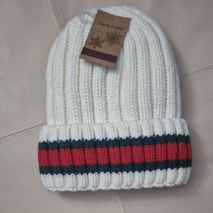 Classic Fashion White and Red Striped Beanie